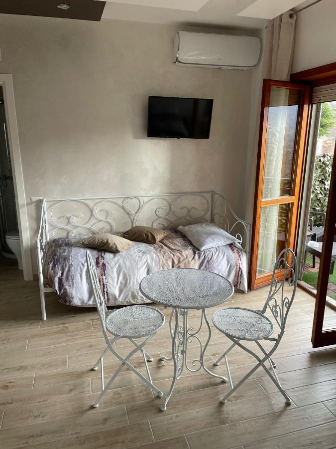 B&B Il Cavaliere Барониси Екстериор снимка