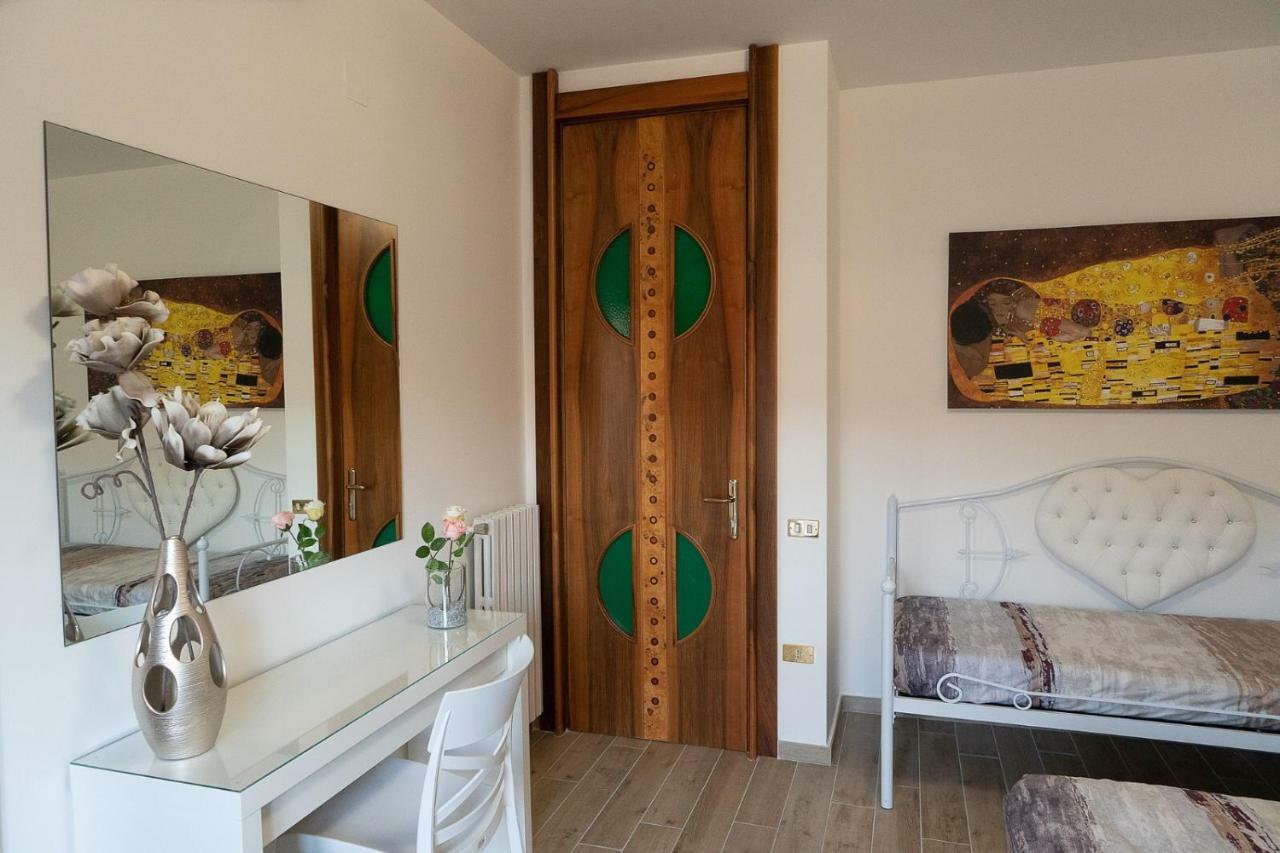 B&B Il Cavaliere Барониси Екстериор снимка